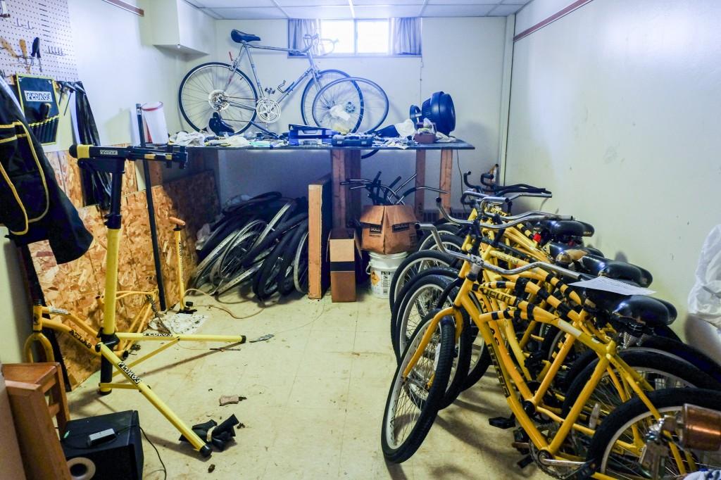 The+Campus+Bikes+workshop+located+in+Clark+Pit.%0A%0APhoto+by+Mary+Zheng.