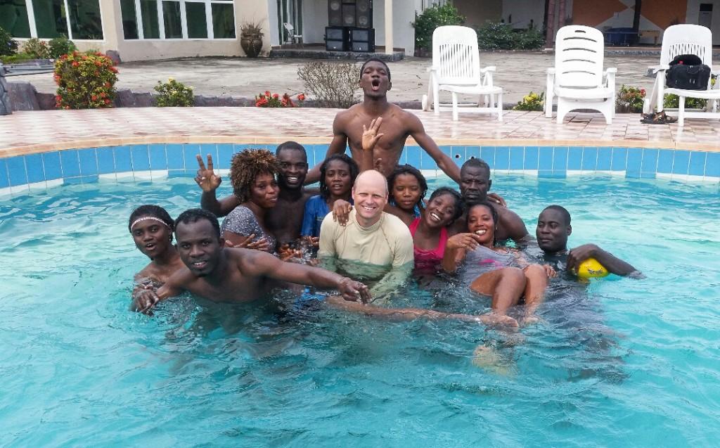 Tim+Hammond+enjoys+a+swimming+session+with+his+students+in+Ghana.+Photo+contributed.+