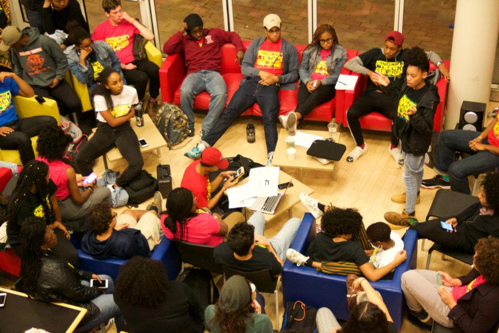 Concerned+Black+Students+meet+in+Spencer+Grill+to+discuss+issues+that+affect+the+Black+community%2C+which+in+turn+affect+the+student+body+as+a+whole.+Contributed+photo.
