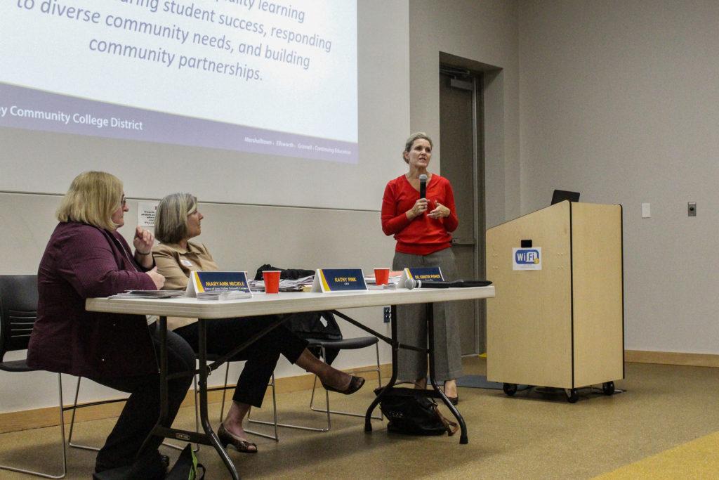On Tuesday, Oct. 8, a public forum was held at Drake Library in order to discuss the Iowa Valley Community College Bond. Photo by Shabana Gupta. 