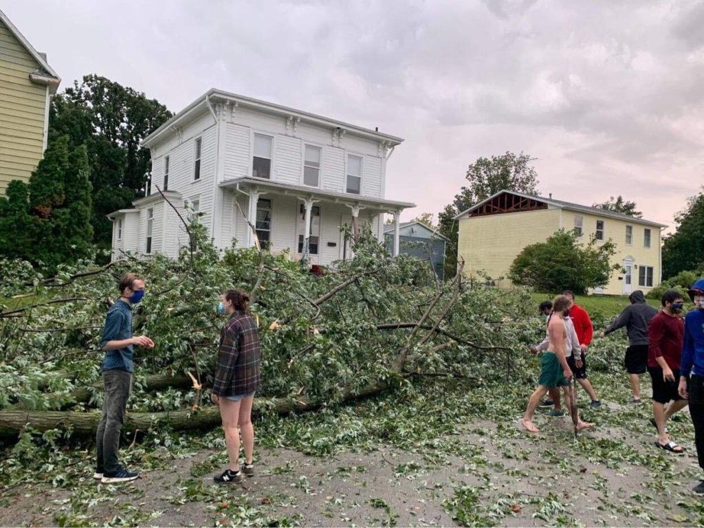 Student+residents+of+Broad+street+confront+the+damage+and+debris+left+by+the+derecho+which+tore+through+Iowa+in+mid-August.+Photo+contributed+by+Sarah+Weltz.