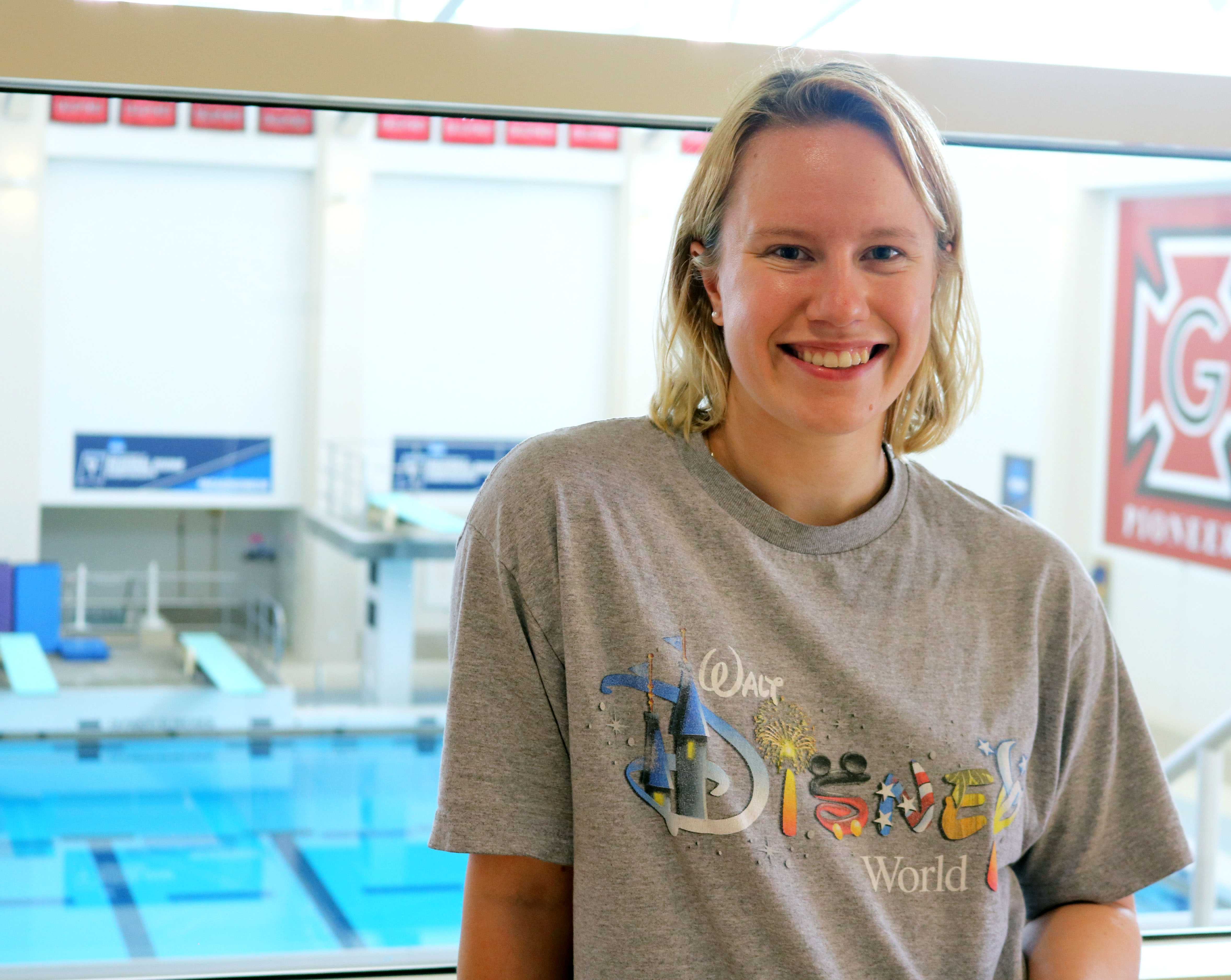 Sophie Wojdylo `22 dove in regional event, placing 11th and 16th in the 3-meter and 1-meter events respectively. Photo by Isabel Torrence