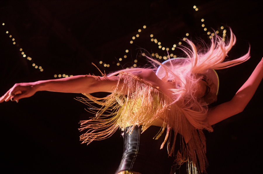 Sancho Stardust brought the house down in the last Drag Show of their Grinnell College career.