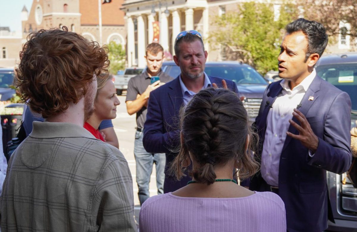 Presidential Candidate Vivek Ramaswamy speaks with Grinnell College students following a televised panel with KCCI at Saints Rest Coffee House.