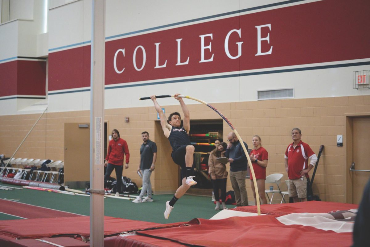 Luca Fornari `25 won the pole vaulting event for the men’s team at the Jan. 27 Grinnell Invitational indoor track meet.