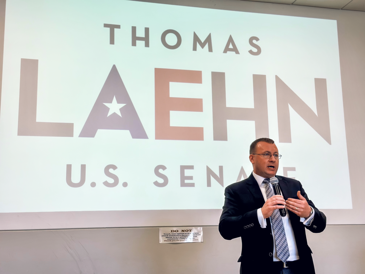 Thomas Laehn, Libertarian candidate for U.S. Senate, speaks at an event at Drake Community Library on Nov. 15.