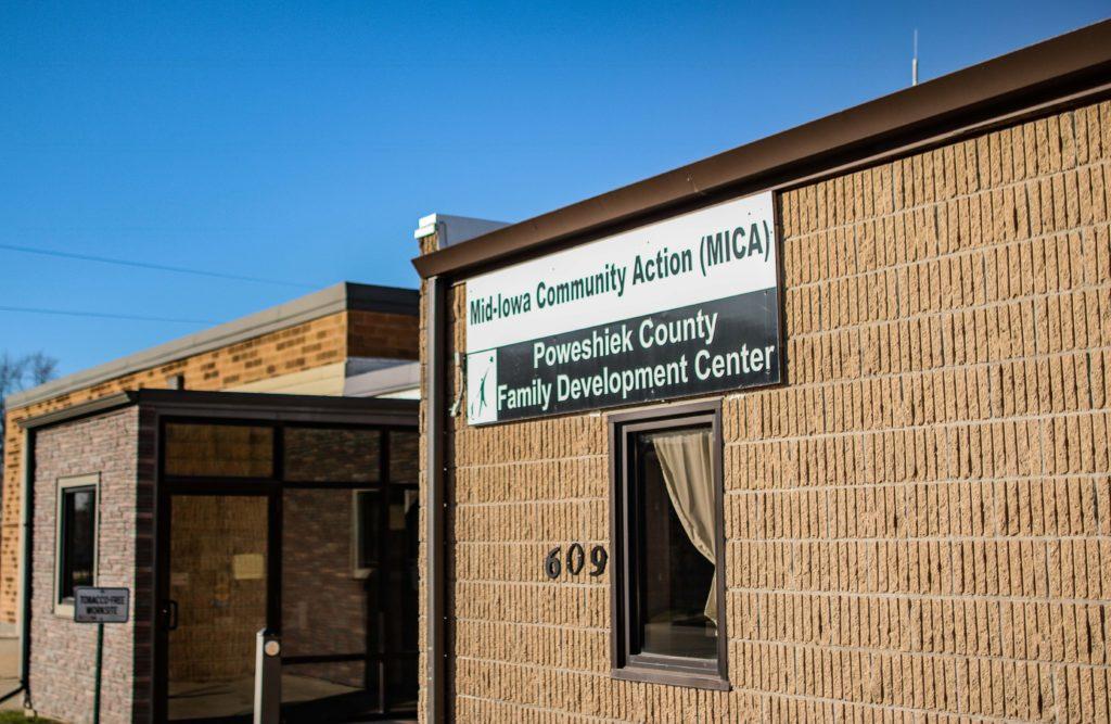 The Midwest Iowa Community Action center in Poweshiek County, located at 609 4th Avenue, Grinnell, IA, has an emergency food pantry. Their hours are Monday from 10:00 a.m. to 4:00 p.m., Tuesday from 10:00 a.m. to 4:00 p.m., and Friday from 10:00 a.m. to 4:00 p.m.