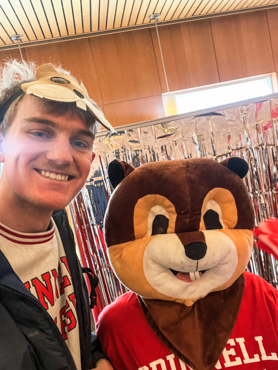 Sports editor Henry Horn thinks the
Squirrel is the ultimate symbol of
athletics.